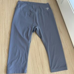 GymShark Capri leggings